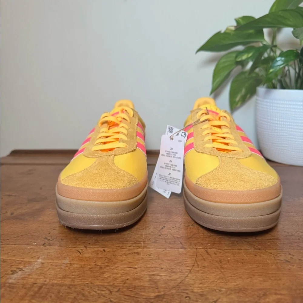 NWT Adidas Originals  Gazelle Bold in Spark & Lucid Pink Sneakers, Size 7.5 - Picture 2 of 10